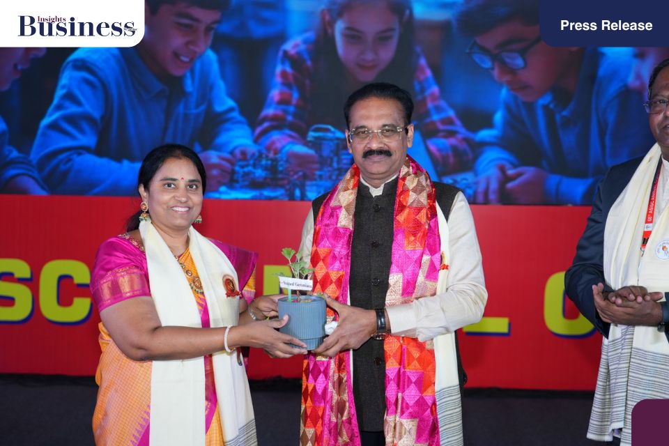 Dr Mittal Unveils ₹25 Lakh Push at ASISC 2025